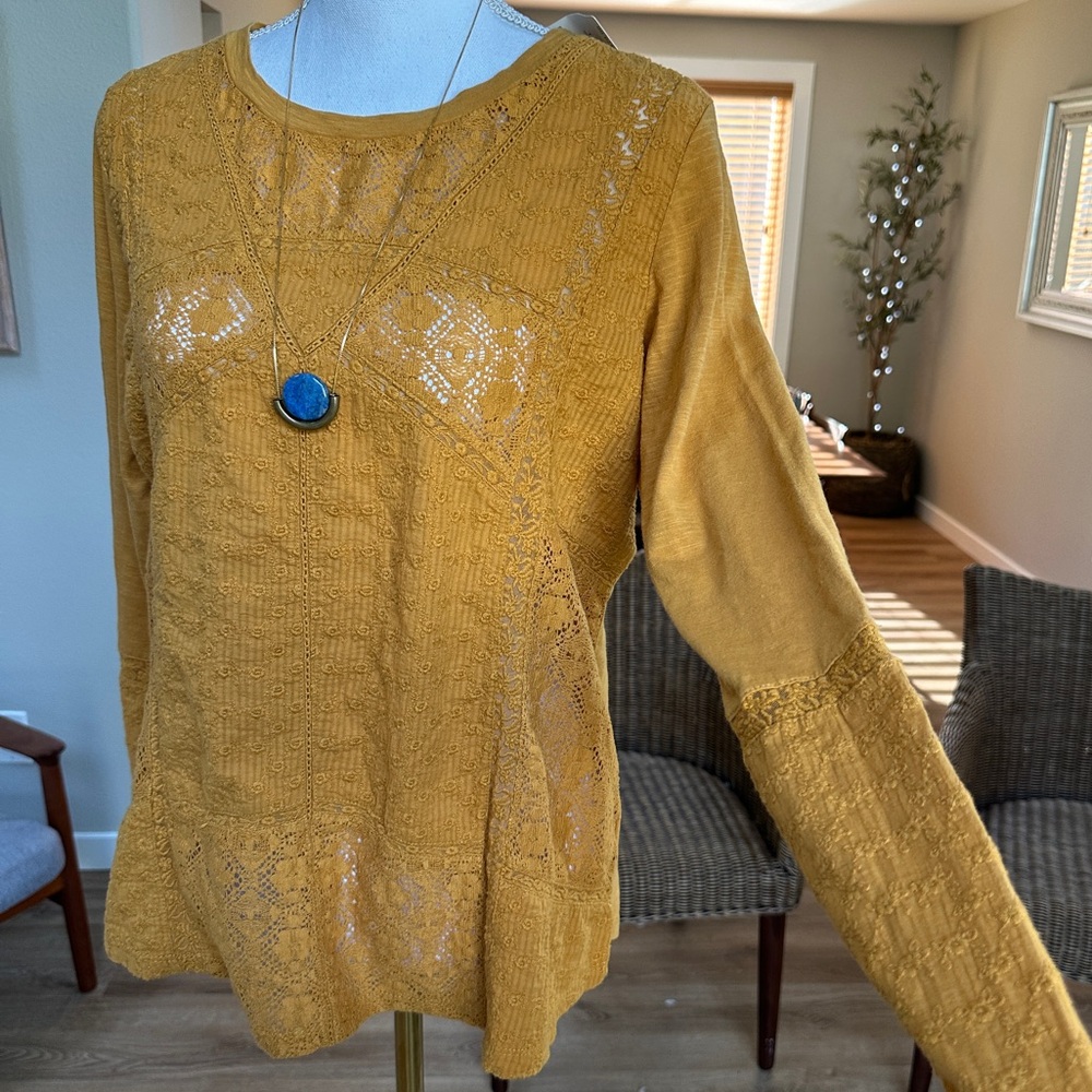 Women's Mustard Lace Knit Top
